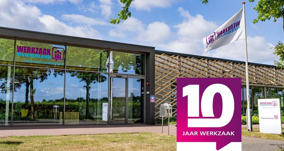 afbeelding Werkzaak 10 jaar hoofdingang