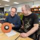 afbeelding man met werknemer
